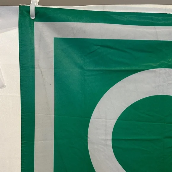 The Chive Keep Calm KCCO Flag – Green & White - Picture 3 of 5